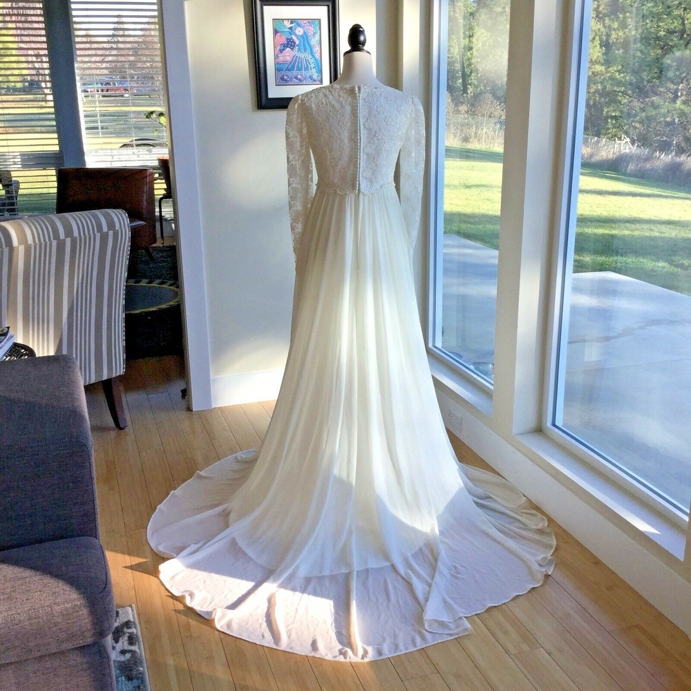 VTG Italian‎ Wedding Dress XS Princess Ivory Babydoll Long Sleeve Lace Romantic - Picture 5 of 11